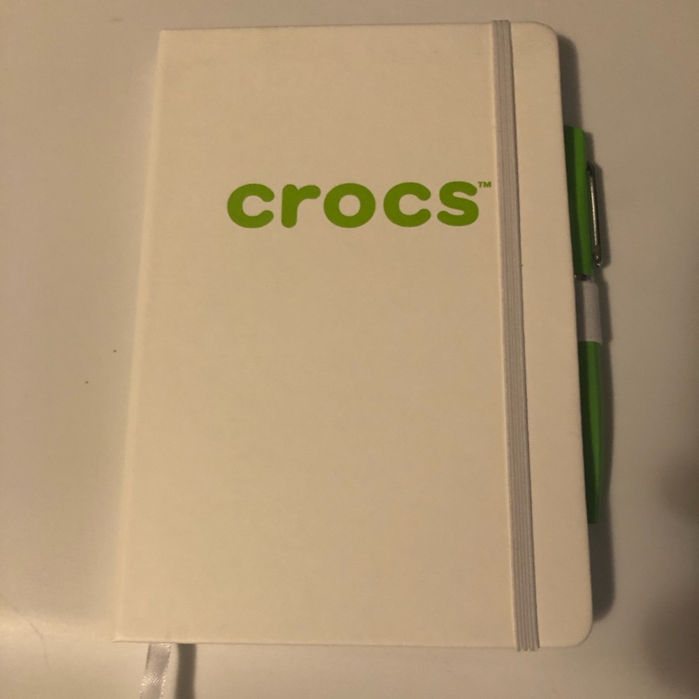 Crocs Notebook Nike Dunk Jordan 1 New Balance 2002R Puma Speedcat Adidas Samba